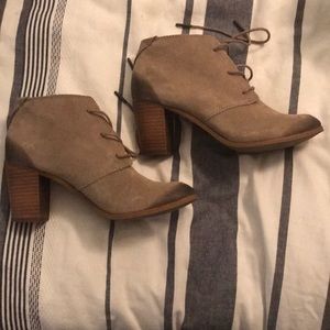 TOMS Lunata Lace Up Taupe